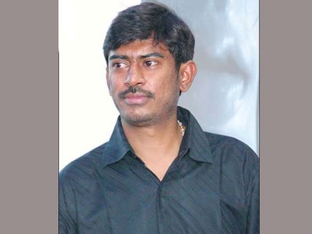 మోహన్ లాల్, గౌతమి ప్రధానపాత్రల్లో చంద్రశేఖర్ యేలేటి సినిమా