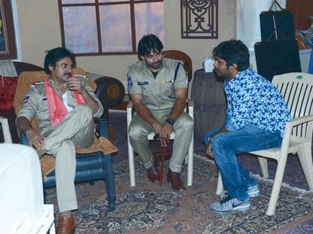 ‘సర్దార్ గబ్బర్ సింగ్ ’ లో ఇంకో మెగా హీరో కీ రోల్