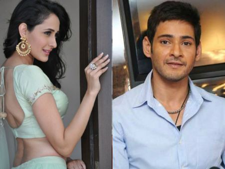 'కంచె' భామకు కలిసొచ్చింది... మహేష్‌తో ఛాన్స్