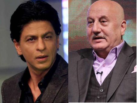 బాలీవుడ్ ప్రముఖుల ర్యాలీ: షారుక్ ఖాన్‌కు వ్యతిరేకమా?