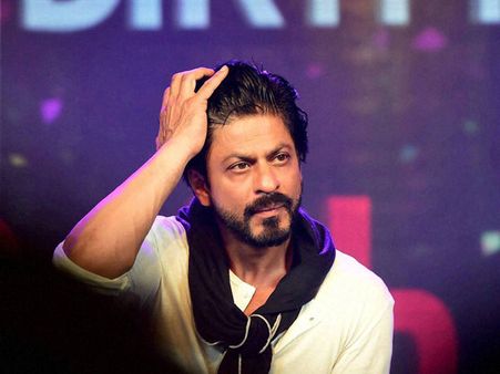 మత అసహనం వివాదం: స్టార్ హీరో ఇంటికి పోలీసు బందోబస్తు