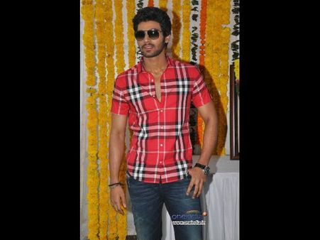 నితిన్ దర్శకుడుతో బెల్లంకొండ శ్రీనివాస్ నెక్ట్స్