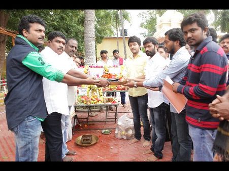 'టైటానిక్' సినిమా ప్రారంభోత్స‌వం