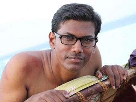 చిత్రం రిలీజ్ రెడీ...ప్రమాదంలో హీరో మృతి