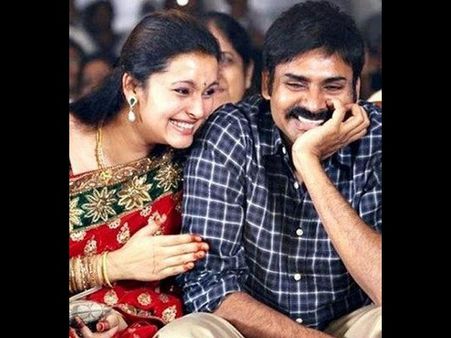 రేణు దేశాయ్ బర్త్‌డే స్సెషల్, పవన్ కోసం త్యాగం...(ఫోటోలు)