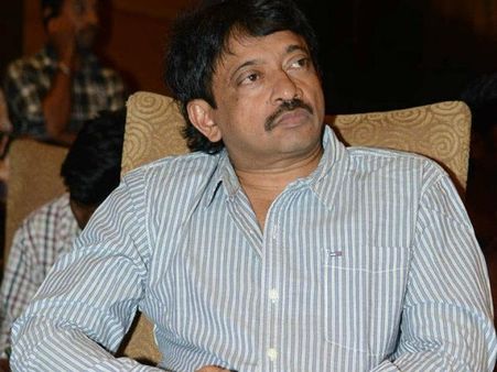 అప్పుడు వెక్కి వెక్కి ఏడ్చాను: రామ్ గోపాల్ వర్మ