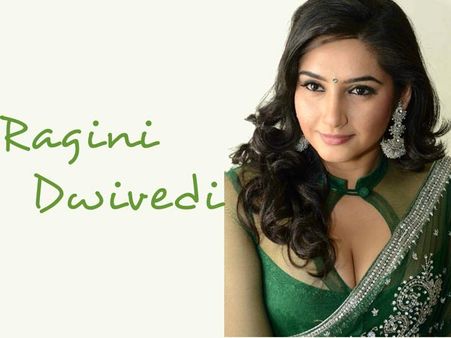 నాని హీరోయిన్ పై ఛీటింగ్ కేసు