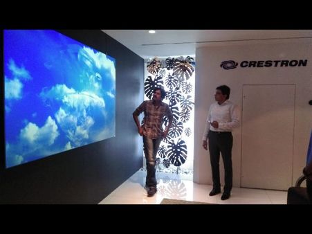 సౌండ్ రూమ్ లో ..పవన్ కళ్యాణ్ (ఫొటోలు)