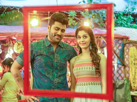 శర్వా 'ఎక్స్ ప్రెస్ రాజా' కథ ఇదేనా..?