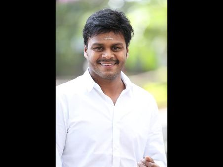 కమెడియన్ సప్తగిరి హీరోగా సినిమా....