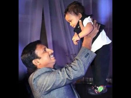 కొడుకుతో గోపీచంద్.. బర్తడే సెలబ్రేషన్(ఫొటోలు)