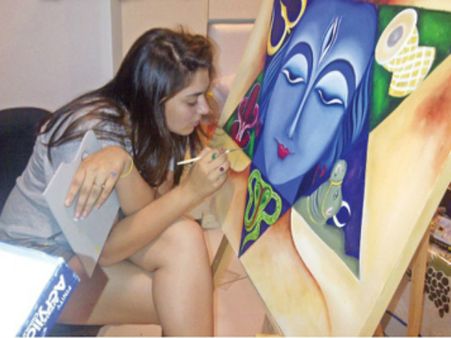 హన్సిక... అమ్మకానికి పెట్టింది