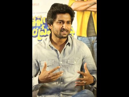 సినిమాలో బాలయ్య అభిమానిని, నిజ జీవితంలో కాదు...(నాని ఇంటర్వ్యూ)