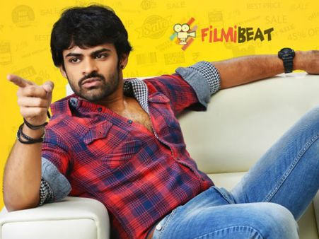 మెగాభిమానుల నిరసన.. వెనక్కి తగ్గాడు