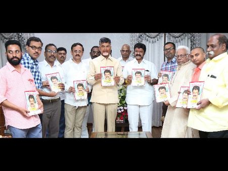 బాలయ్యపై ‘ఇండియా టుడే’ స్పెషల్ రిలీజైంది (ఫోటోస్)