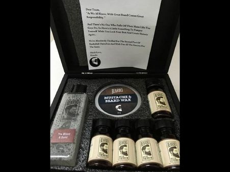 సంపెంగ నూనె అనుకోండి: బాహుబలి టీంకు బెస్ట్ గిఫ్టు!