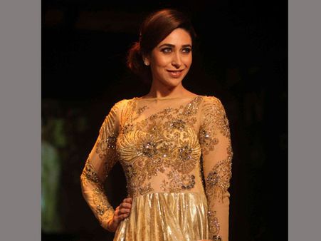 సుప్రీం కోర్టుకు హజరైంది,మాఫియా బెదిరింపులు