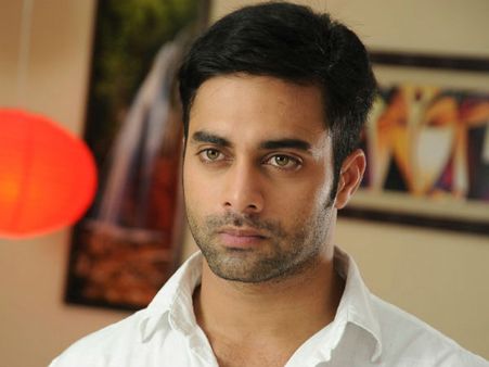 రేవ్ పార్టీ... గొడవపై హీరో నవదీప్ వివరణ