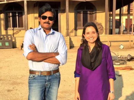 ఎక్సక్లూజివ్: ఎదురుచూస్తున్న పవన్ ఇంటర్వూ-1(వీడియో)