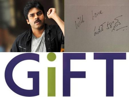 ఎమేజింగ్ : రిపోర్టర్ కు పవన్ గిఫ్ట్, మూడు భాషల్లో సంతకం