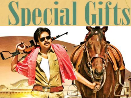 'సర్దార్ గబ్బర్ సింగ్' : స్టార్ హోటల్ లో , 1000 స్పెషల్ గిప్ట్స్ ,సీక్రెట్ గా