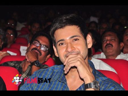 ఫ్యాన్స్ కోసం మహేష్ తీసుకున్న నిర్ణయం, శభాష్ అంటున్నారు