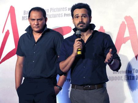 ‘అజర్’ మూవీ మేకింగ్: అజారుద్దీన్‌తో స్వయంగా ట్రైనింగ్ (వీడియో)