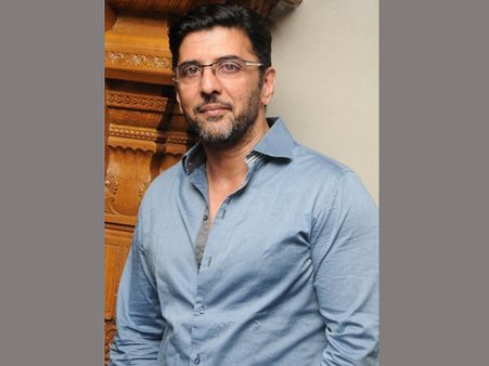 నటుడు పృథ్వీ రాజ్ ‘సూసైడ్’ వీడియో సంచలనం