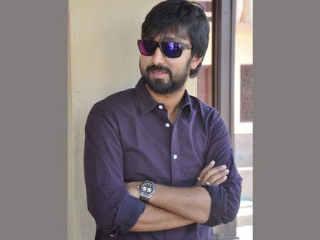 పవన్ కళ్యాణ్‌ను తట్టుకుంటే వచ్చే కిక్కే వేరప్పా (ఇంటర్వ్యూ)