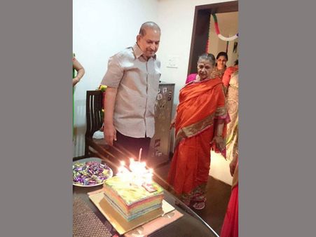 మహేష్ బాబు మదర్ ఇందిర పుట్టినరోజు వేడుక (ఫోటోస్)