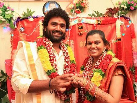 రఘు మాస్టర్, సింగర్ ప్రణవి ప్రేమ వివాహం (ఫోటోస్)