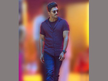 ఉండాల్సింది బ్రాండ్ కాదు దమ్ము: అల్లు అర్జున్ , ఎవరికీ సెటైర్