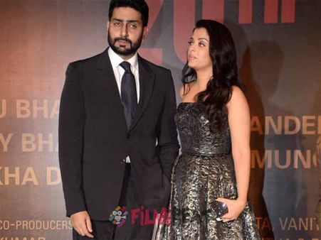 కాన్స్ ఫిల్మ్ ఫెస్టివల్ : ఐష్ పరువుతీసేలా ప్రవర్తించిన అభిషేక్ (వీడియో)