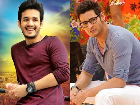 అఖిల్ కి వంశీ పైడిపల్లి హ్యాండ్ వెనక మహేష్ బాబు ఉన్నాడా..!!?