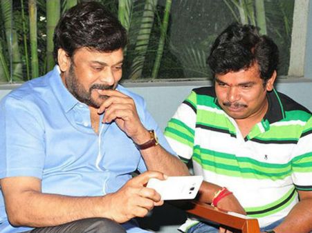 సంపూ... చించేసాడు అంటూ చిరంజీవి అభినందన!