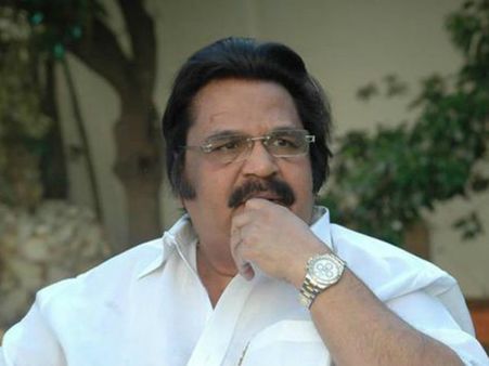 చిరంజీవి నాబిడ్డ లాంటివాడు : దాసరి