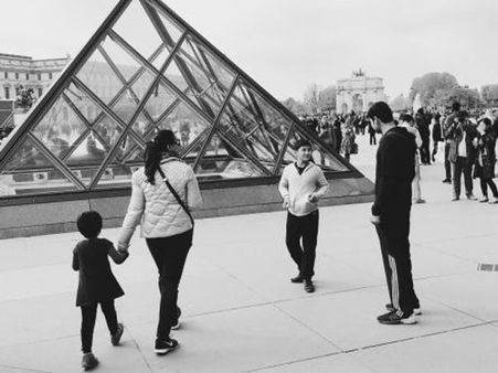 మహేష్ ఈ రోజే లండన్ కు, ఆ తలనొప్పి తప్పించుకోవటానికా?