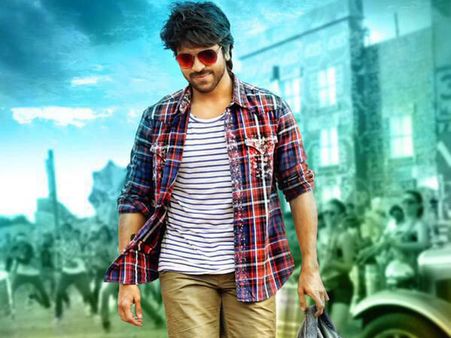తండ్రి బాటలో రామ్ చరణ్: వాటా ఇవ్వాలని డిమాండ్!