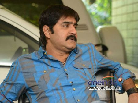 ఇద్దరు పోలీసుల 