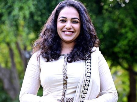 నా లవ్ బ్రేకప్ కారణం ఇదే: తెరవెనుక విషయాలనూ పంచుకున్న నిత్యా మీనన్