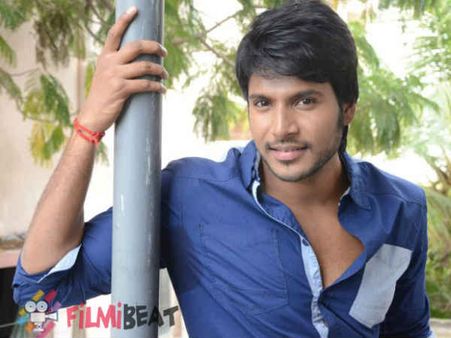 షూటింగులో ప్రమాదం: హీరో సందీప్ కిషన్‌కు తీవ్ర గాయం