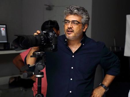 చెల్లెలి కోసం చాలానే చేస్తోంది..? తమిళ్ హీరో అజిత్ తో శృతీహసన్