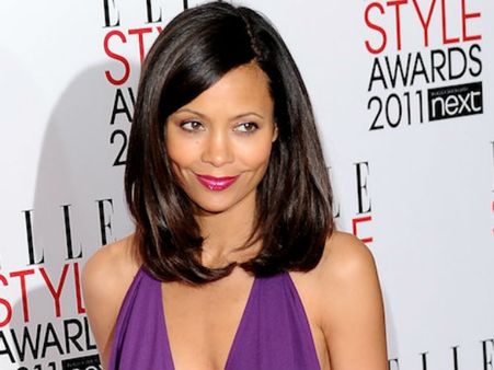 డైరెక్టర్ నన్ను సెక్సువల్‌గా వేధించాడంటున్న ప్రముఖ నటి