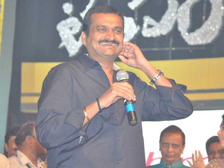 నిర్మాత బండ్ల గణేష్ సెటిల్ మెంట్ కు నయీం లింక్, ప్రాణహాని ఉన్నా