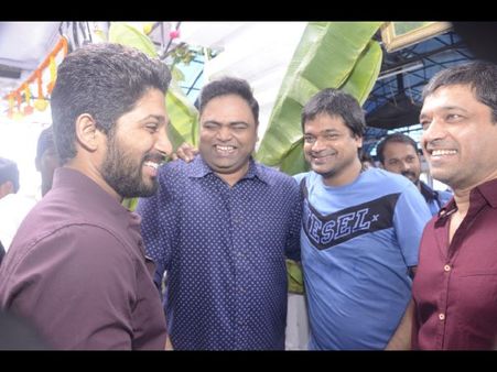 అరుదే కానీ మాకు సాధ్యమైంది: దిల్ రాజు, బన్ని ‘డిజె’ లాంచ్ లో... (వీడియో, ఫొటోలు)