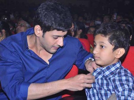 చెడగొట్టే ఉద్దేశ్యం లేదని మహేష్ బాబు అంటుంటే...ఇదేంటి?