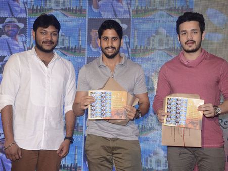 నాన్న పుట్టినరోజున నాగ చైతన్య, అఖిల్ ఏం చేసారో చూడండి (ఫోటోస్)