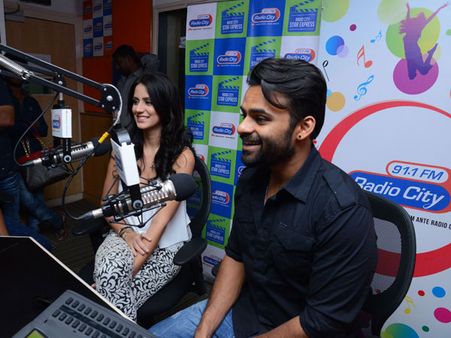 సాయి ధరమ్ తేజ్, హీరోయిన్ రచ్చ రచ్చ చేసారు (ఫోటోస్)