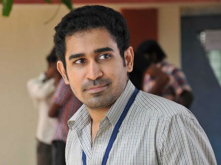 ఫుల్ గా మందుకొట్టే నటించాడట...రివీల్ చేసేసాడు