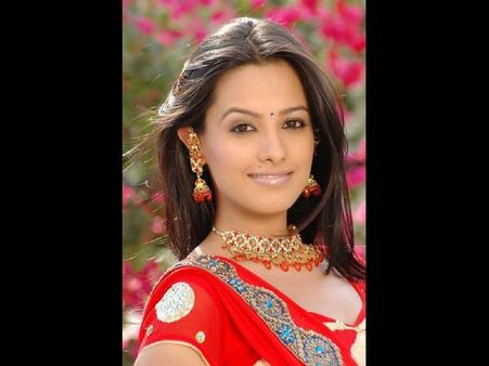 సంతానం కోసం మాజీ హీరోయిన్ కాళహస్తిలో ప్రదక్షిణలు